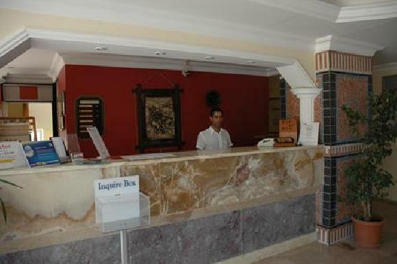 Hotel Kervan Side
