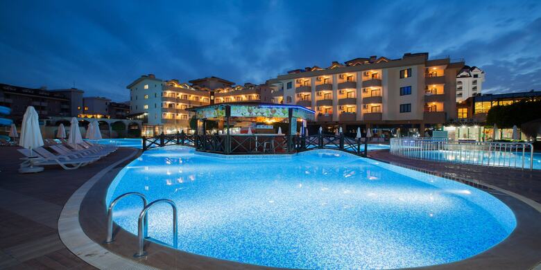 Hotel Grand Seker