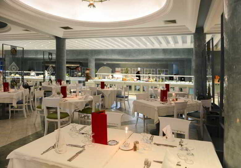 Hotel Vincci Taj Sultan
