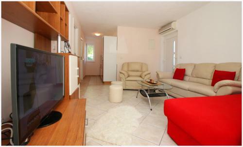 Apartments Leo