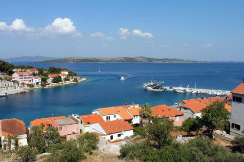 Apartments With A Parking Space Sali (dugi Otok) - 908