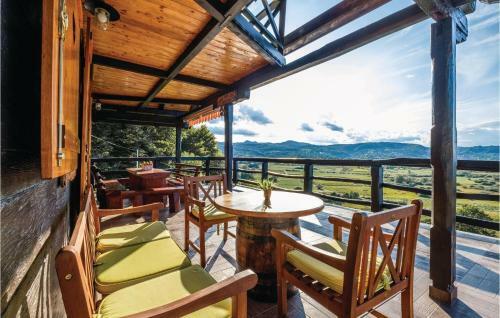 Two-bedroom Holiday Home In Samobor