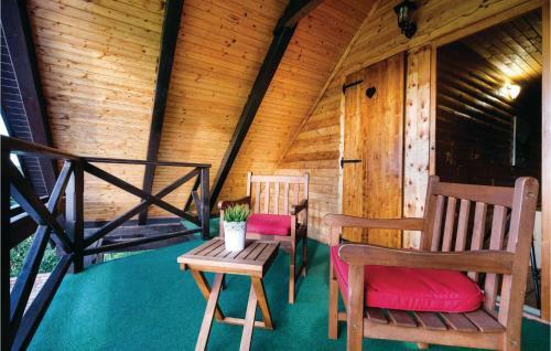 Two-bedroom Holiday Home In Samobor
