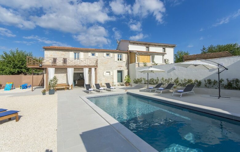 Villa Famiglia
