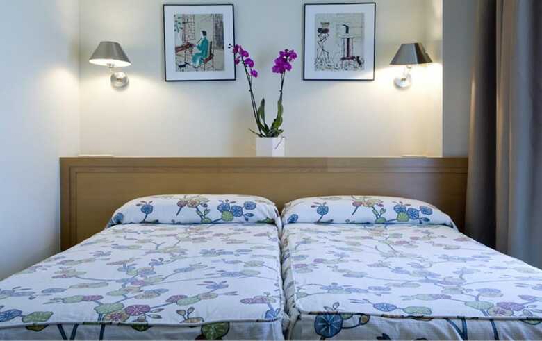 Hotel Zaragoza Plaza