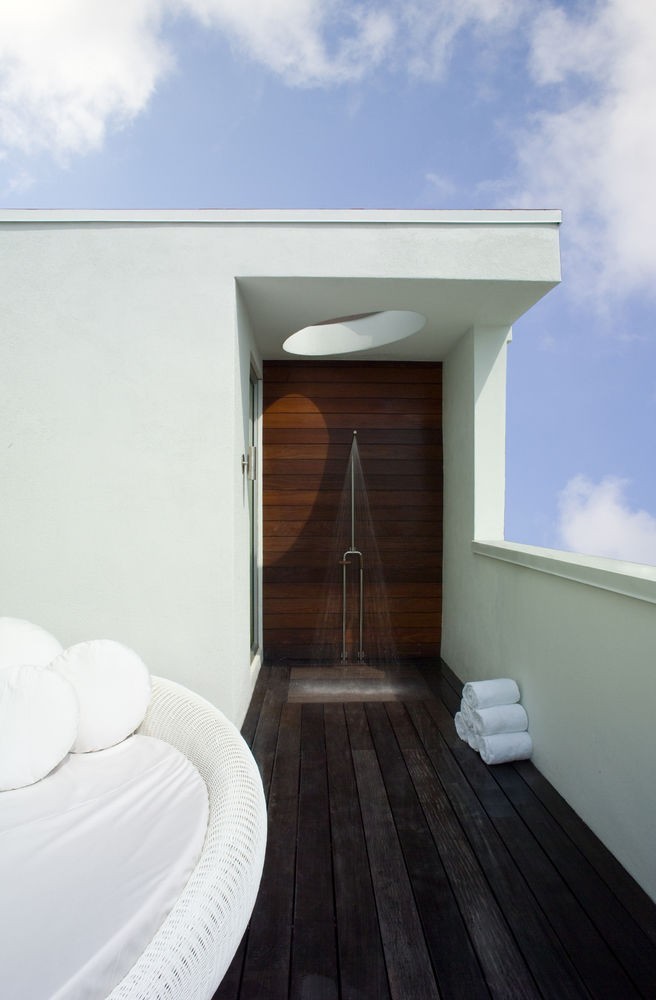 Hotel Dream South Beach