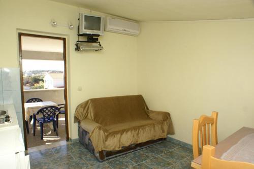 Apartments By The Sea Sevid (trogir) - 4287