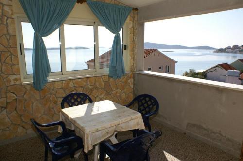 Apartments By The Sea Sevid (trogir) - 4287