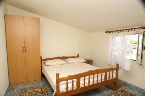 Apartments By The Sea Sevid (trogir) - 4287
