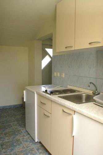 Apartments By The Sea Sevid (trogir) - 4287