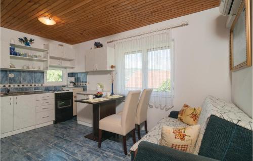 Holiday Home Mala Ostrica I