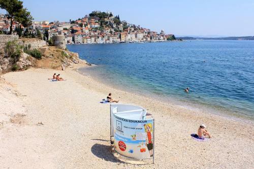 Apartments With Wifi Sibenik - 13818