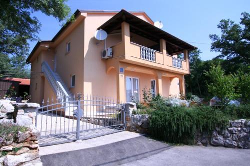 Apartments In Silo/insel Krk 13442