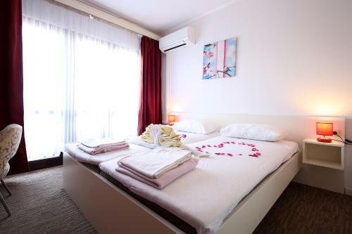 Hostal Guest House Zeba & Riviera