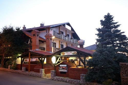 Hostal Guest House Zeba & Riviera
