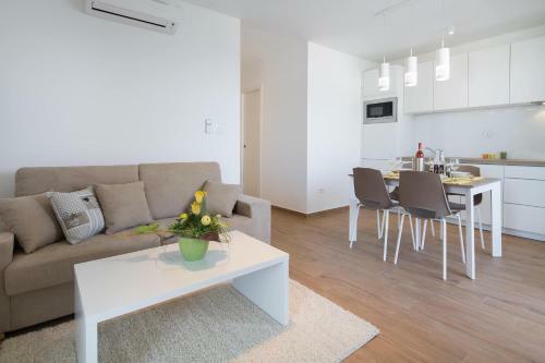 Apartments Alba