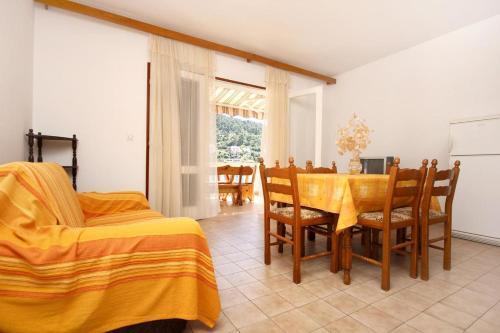Apartments By The Sea Brna (korcula) - 10057