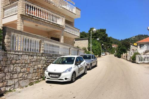 Apartments By The Sea Brna (korcula) - 10057