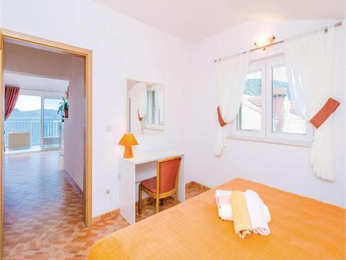 Three-bedroom Apartment In Sobra