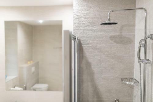 Apartment Sea View Obala Trumbi?a