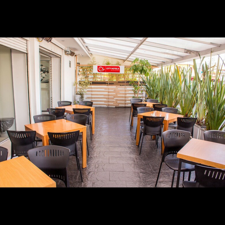 Hotel Innova 68