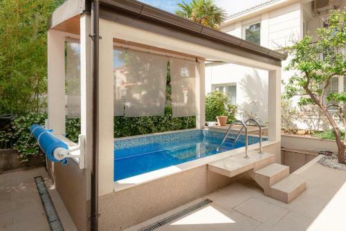 Luxury Villa Roza