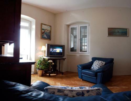 Gianina Apartment