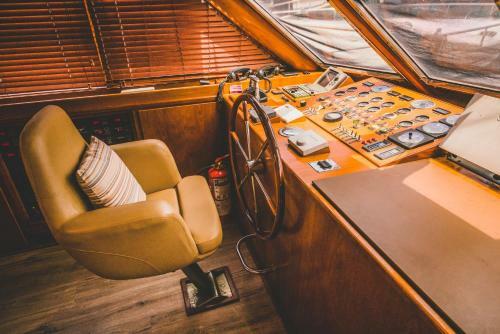 Motor Yacht Boatel