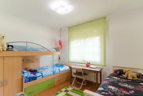 Santa Ceclina Villa Sleeps 10 Pool