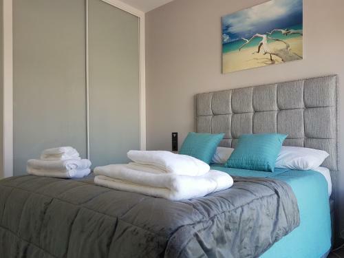 Oasis Beach IX Apartments