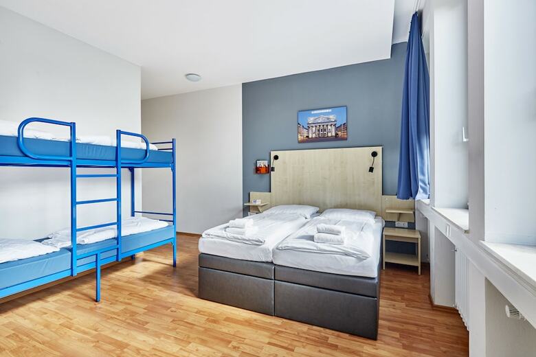 Hotel A&O Aachen Hauptbahnhof