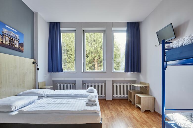 Hotel A&O Aachen Hauptbahnhof