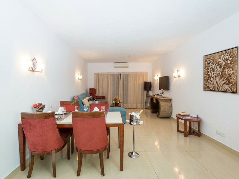 Hotel Grand Muthu Oura View Beach Club