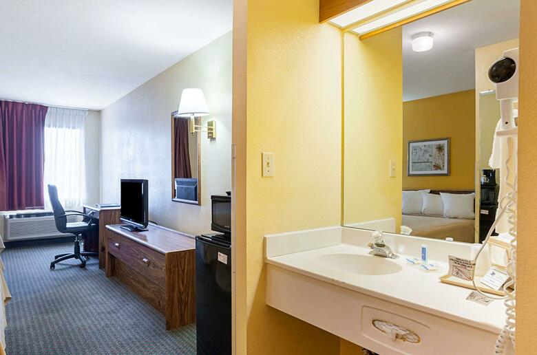 Hotel Quality Inn & Suites