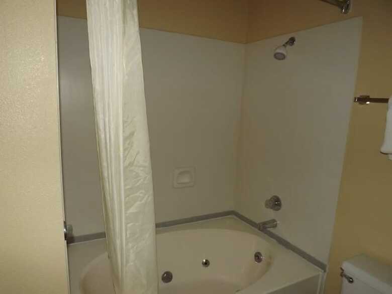 Hotel Quality Inn & Suites