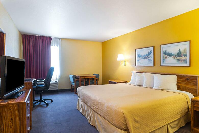 Hotel Quality Inn & Suites