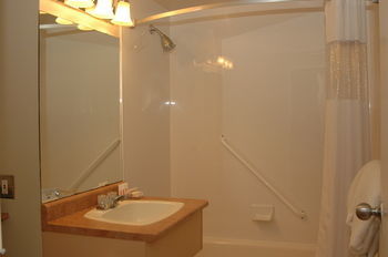 Hotel Travelodge Silver Bridge Inn