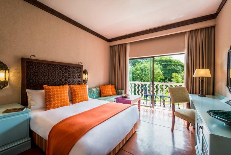 Hotel Avani Victoria Falls Resort