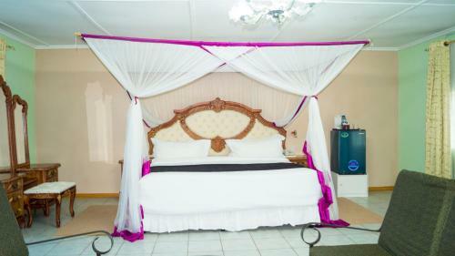 Aninas Executive Lodge