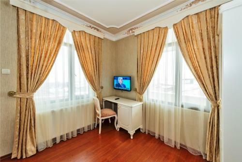 Enderun Hotel