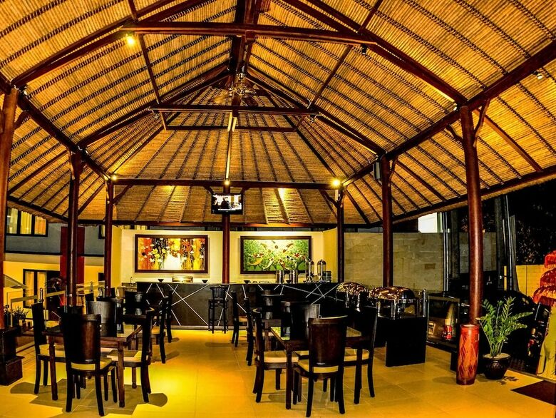 Ozz Hotel Kuta Bali