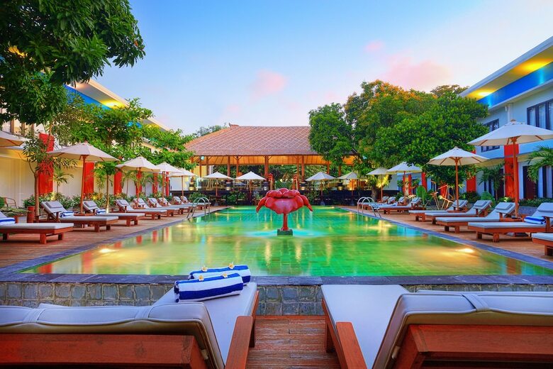 Ozz Hotel Kuta Bali