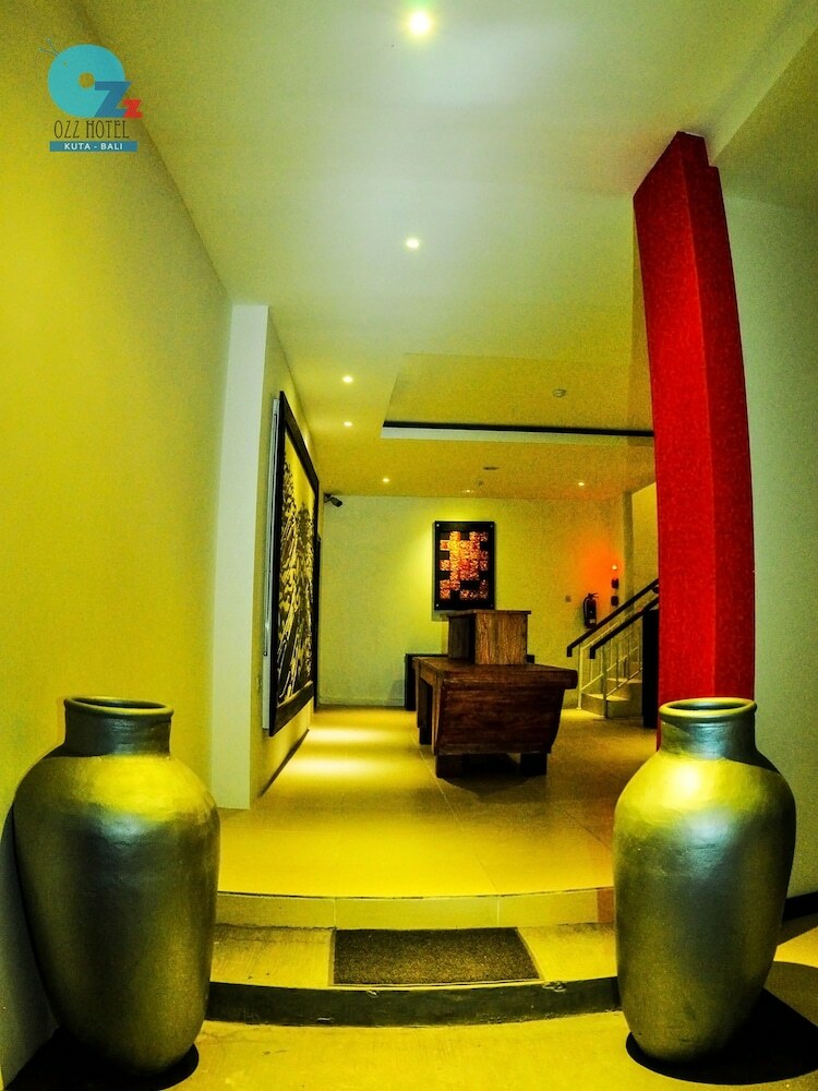 Ozz Hotel Kuta Bali