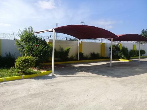 Hostal Mbare Guest House