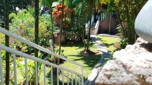Hostal Romance Bungalows