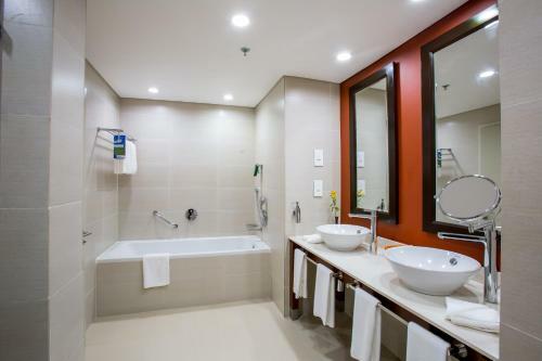 Hotel Park Inn By Radisson, Kigali