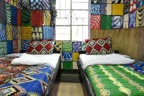Albergue Red Rocks Rwanda - Campsite & Guesthouse