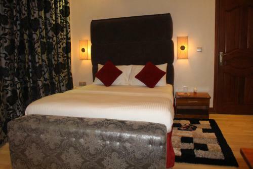 Victoria Blue Hotels & Apartments