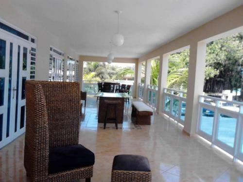 Hostal Carmilet Guesthouse