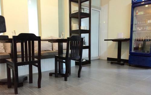 Reasmey Cheanich Hotel